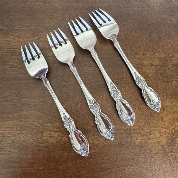 4 Oneida Raphael Salad Forks Distinction Deluxe Stainless Flatware Replacement 2 - Picture 5 of 9